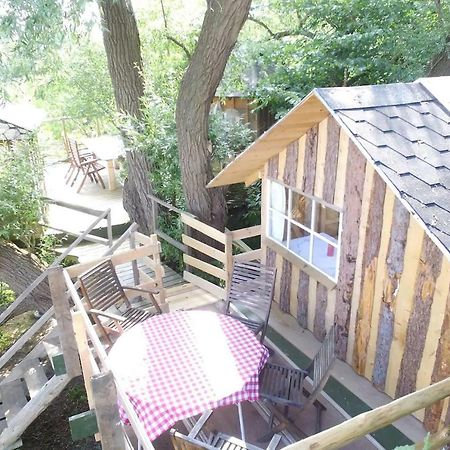 Treehouse B&B Rabjerg Екстериор снимка
